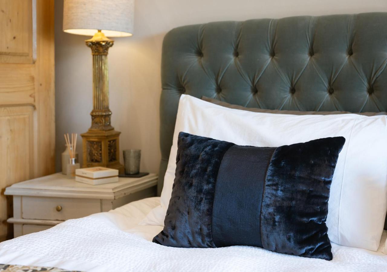 Trevidgeowe Farmhouse Bed & Breakfast Bodmin Exterior photo